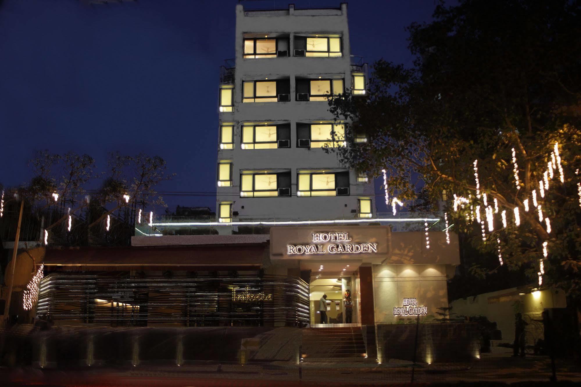 Bloom - Juhu Hotel Mumbai